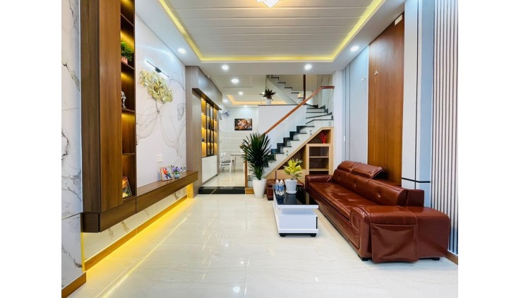 NHÀ MỚI XÂY - 2 MẶT TIỀN - 3 TẦNG - PHƯỜNG 12 - GÒ VẤP.  CHỈ NHỈNH 4 TỶ TL.