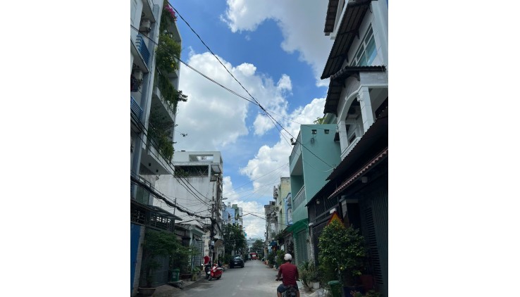 BÁN NHÀ QUANG TRUNG, HẺM NHỰA 5M, 5x10M 4 TẦNG NHÀ MỚI