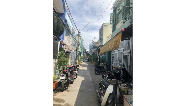 BÁN NHÀ PHÚ THẠNH, TÂN PHÚ, HẺM 5M XE HƠI, 93M2 CHỈ NHỈNH 60TR/M2
