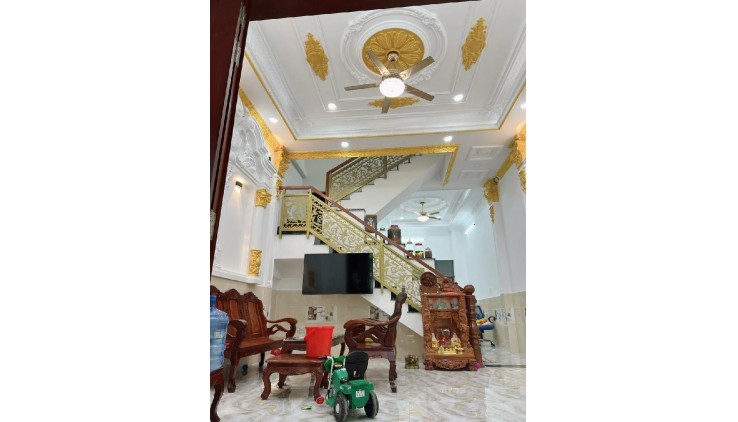CHỦ CẦN BÁN GẤP NHÀ MẶT TIỀN NGUYỄN THỊ THỬ XÃ XUÂN THỚI SƠN HUYỆN HÓC MÔN