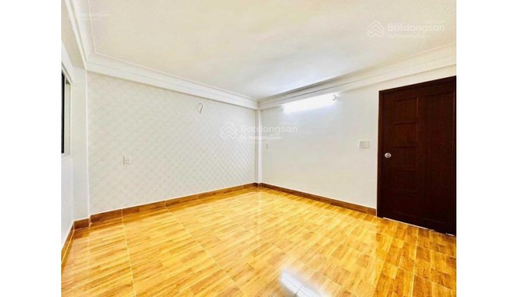 Bán Nhà HXH Lê Trọng Tấn Quận Tân Phú 3 Tầng 3PN 60m2 Chỉ nhỉnh 5 Tỷ