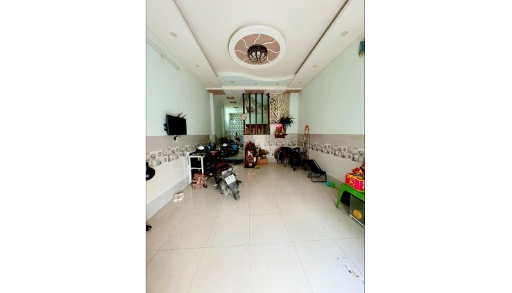 Nhà đẹp 4 tầng Lê Văn Quới - Bình Tân - 65m2 - hơn 6 tỷ