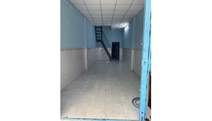 HẺM 6M - SÁT MẶT TIỀN ĐƯỜNG LẠC LONG QUÂN - TIỆN KINH DOANH MUA BÁN - 40,5M2 - Nhỉnh 4 TỶ