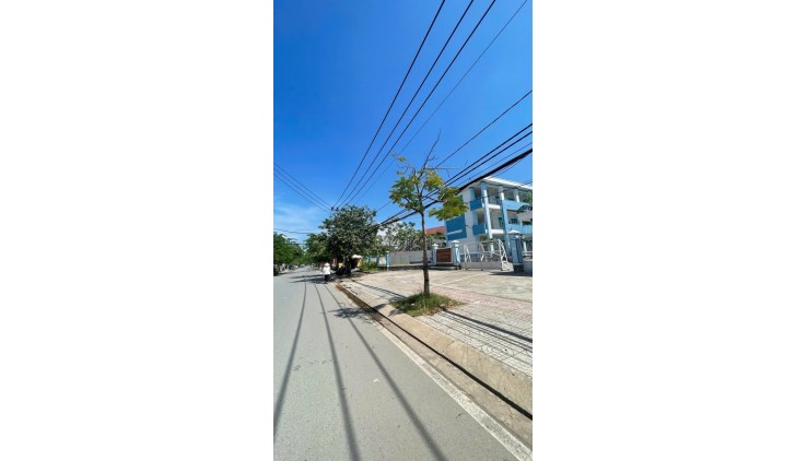 Bán dãy trọ đang có thu nhập, diện tích lớn giá ngon 108m2 chỉ nhỉnh 3 tỷ Nhà Bè Nhưng giáp quận 7