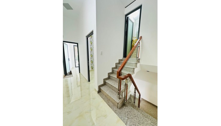 N05- Nhà bán HXH 207/  Nguyễn Văn Đậu 36m2 , nở hậu 4m2 , 2Pn , xe hơi tới nhà Giá 3 tỷ 750