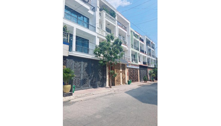 Bán vài lô đất góc ngay trong khu dân cư Hiệp Thành City, khu The Park Land, quận 12