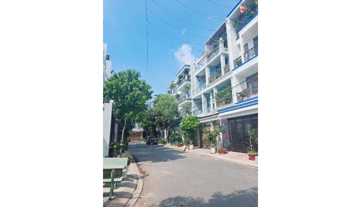 Bán vài lô đất góc ngay trong khu dân cư Hiệp Thành City, khu The Park Land, quận 12