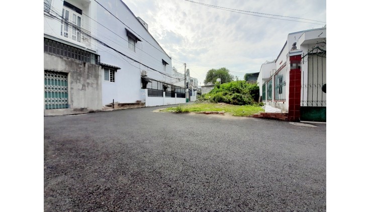 Nhà ngộp. Linh Xuân, TP. Thủ Đức. 125m2, 7.5 tỷ.