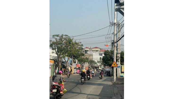 Mặt tiền kinh doanh Trần Thị Cờ, ngang hơn 13m, tiện xây mới, phường Thới An, dưới 14,5 tỷ