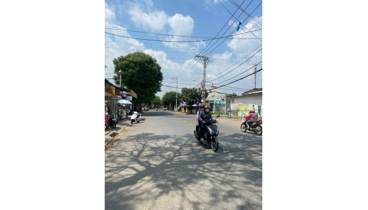 Mặt tiền kinh doanh Trần Thị Cờ, ngang hơn 13m, tiện xây mới, phường Thới An, dưới 14,5 tỷ