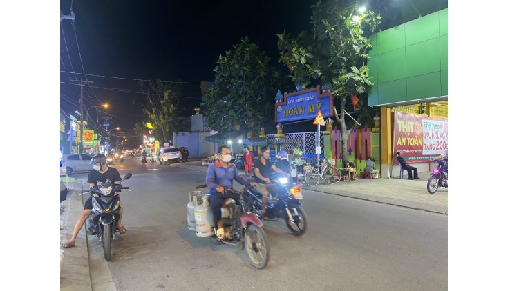 Bán nhà mặt tiền Phường Tân Chánh Hiệp, ngang cực rộng, diện tích lớn, Q.12