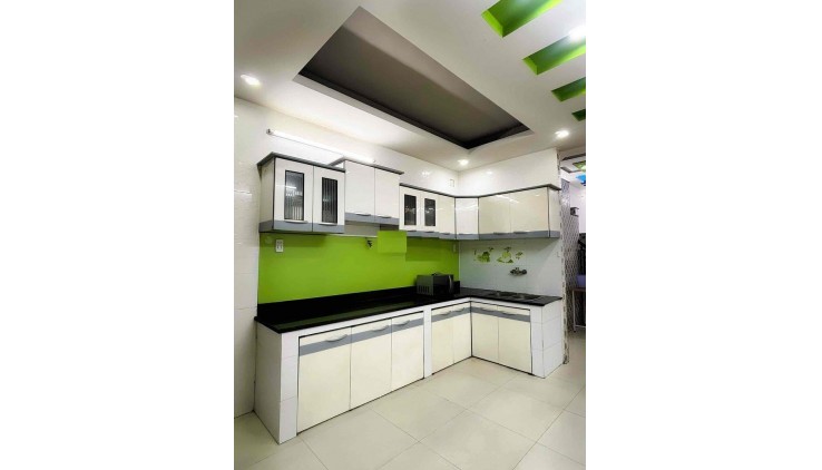 Cho thuê nhà nguyên căn hẻm 8m Trịnh Đình Trọng, Quận Tân Phú