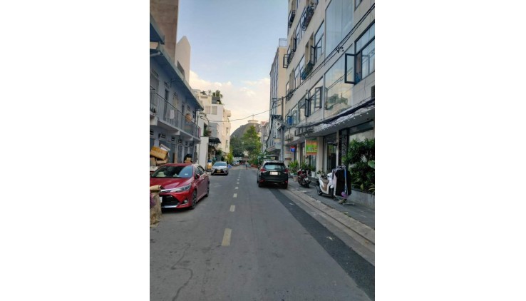 Bán biệt thự Khu Compound 216 Nguyễn Văn Hưởng. Thảo điền . Quận 2.