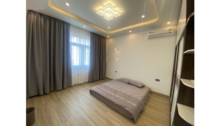 Cho thuê nhà hẻm xe hơi 8m thông, Nguyễn Phúc Chu, Phường 15, Tân Bình