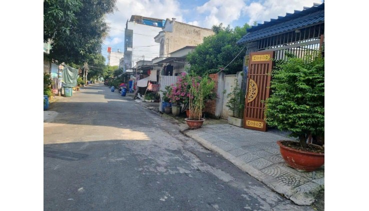 Bán nhà Bình thạnh, Hoàng hoa Thám,khu trung tâm, nhà 3 Tầng hẻm trước nhà 3.5m, chir3.8Tỷ