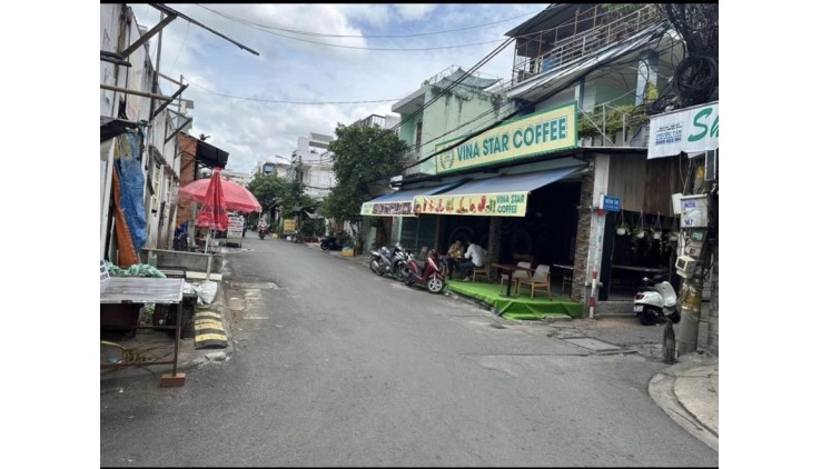 Cần sang gấp 1 quán cf trên quận Tân Phú ” do có việc gia đình phải về quê gấp nên mới sang ”