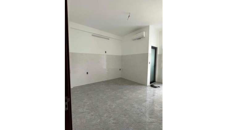 Cho thuê nhà nguyên căn hẻm xe hơi Âu Cơ, Quận Tân Phú