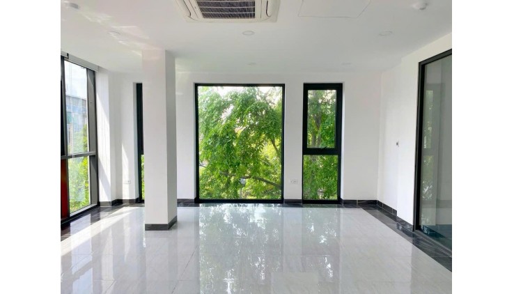 Cho thuê nhà nguyên căn góc 2 mặt tiền hẻm Đào Duy Anh, Phường 9, Phú Nhuận