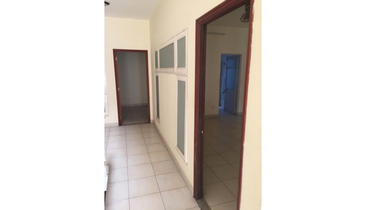 Cho thuê nhà nguyên căn mặt tiền đường Lam Sơn, Phường 2, Tân Bình