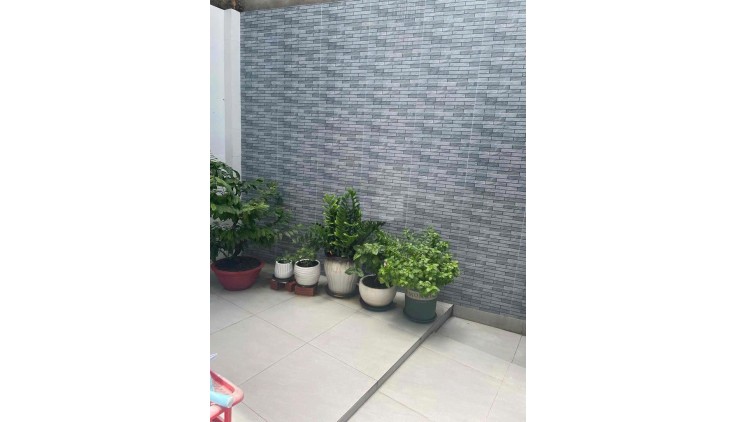 Cho thuê nhà nguyên căn hẻm xe hơi Lê Trọng Tấn, Quận Tân Phú
