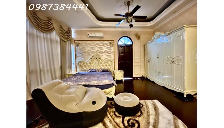 Cực hiếm - Chỉ 46 tỷ sở hữu ngay biệt thự trung tâm Bình trưng tây , Q2 ( Kinh doanh cho thuê phòng ) - DT 200 m2