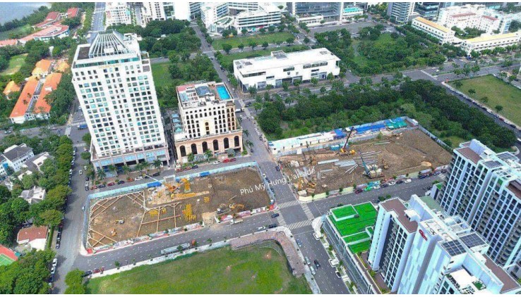 Larcade Phú Mỹ Hưng tháng 8/2024 xây dựng được đến đâu?