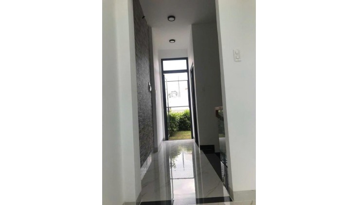 Cho thuê nhà nguyên căn hẻm xe hơi Trần Thái Tông, Phường 15, Tân Bình