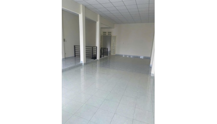 Mặt bằng kinh doanh tại Tân Kỳ Tân Quý, Quận Tân Phú, DT 7m x 30m