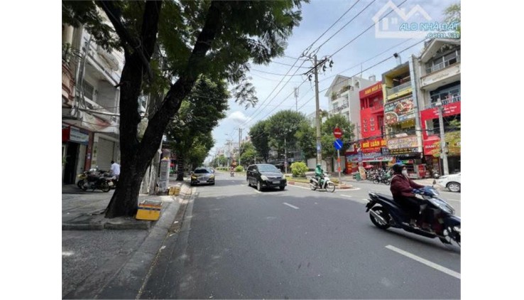 Cho thuê nhà nguyên căn mặt tiền đường Bàu Cát, Phường 14, Tân Bình - Vị trí vàng, giá cực tốt!