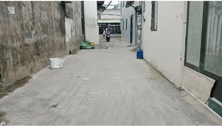 2,88 tỷ -  NHÀ 2 TẦNG CỐNG LỞ  P15 TÂN BÌNH 34m2.