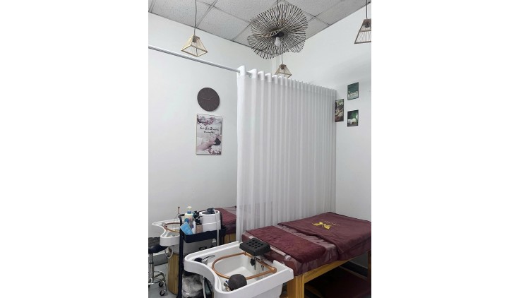 CẦN SANG NHƯỢNG CỬA TIỆM TẠI THỦ ĐỨC  Mặt tiền đường : 190 Dương Đình Hội, p. Phước Long B