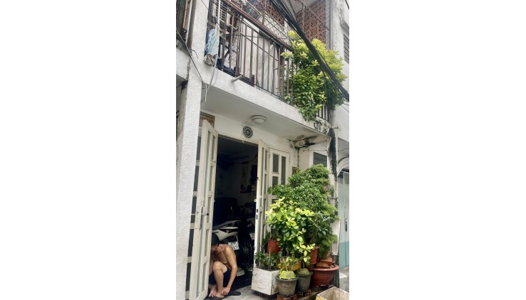 CHÍNH CHỦ CẦN BÁN TẠI Hẻm 75 Trần Văn Đang, Phường 9, Quận 3, Tp Hồ Chí Minh