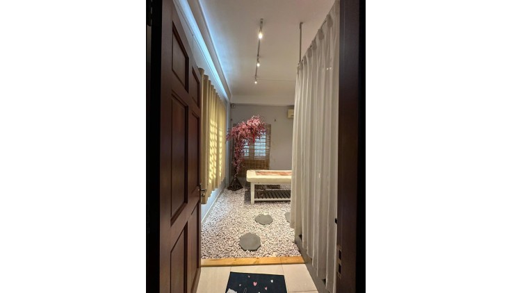 Cho thuê mặt bằng lầu 2 tại 107 Vườn Chuối, P.4, Quận 3, TP. Hồ Chí Minh