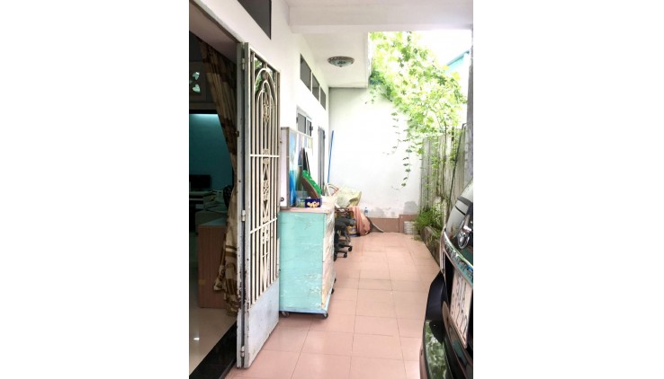 SIÊU RẺ QUẬN 9, pHƯỚC LONG B, Đường 6m, DT 181M2 6 X 30, HDT 16TR/T, GIÁ  CHỈ 5.95TY
