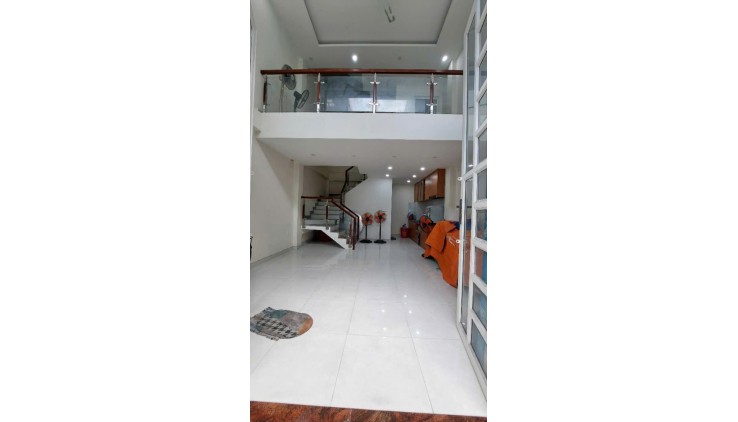 Bán Nhà Hẻm Xe Hơi Đường Lạc Long Quân,Tân Bình, DT 4,8x11m,5 Tầng,Giá 7,95Tỷ.