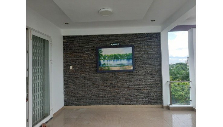 HOT !!! Chính Chủ - Giá Tốt - Cho Thuê Biệt Thự Nguyên Căn Đường 270 Cao Lỗ, Quận 8, HCM