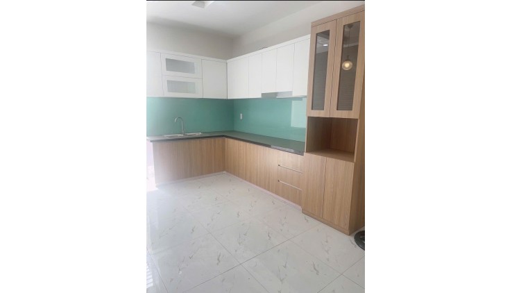 Bán nhà Hoà Bình Tân Phú 4x16m 3 tầng HXH 6.1 tỷ