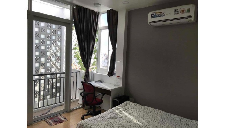 Nhà nguyên căn hẻm xe hơi đường Đồng Xoài, Phường 13, Tân Bình