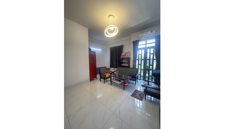 Siêu Phẩm  nhà Lê Văn Quới hẻm xe hơi tới cửa thông 52m2, 4Tầng Nhỉnh 5 tỷ