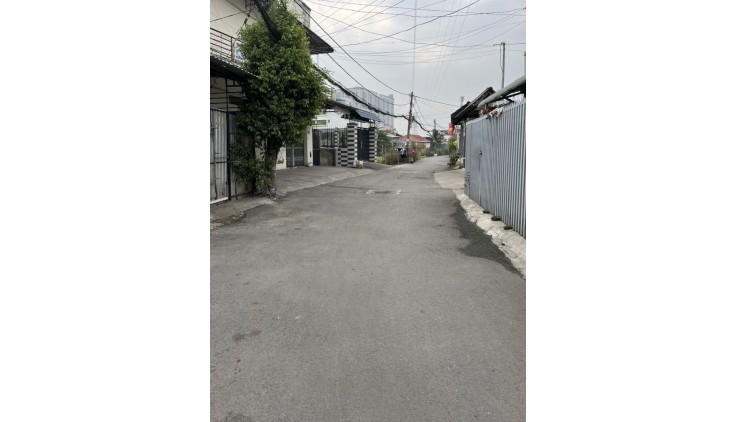 Quá rẻ mới vể, Long Thạnh Mỹ, Q 9, 54m2 ( 4 x 13 ) 2 tầng, Hẻm xe hơi, chỉ 3.36 ty