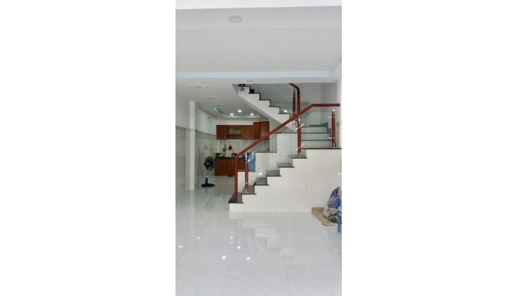 HXH cạnh Tỉnh Lộ 10 Bình Tân 48m2 4 tầng mới chỉ 5 tỷ xíu.