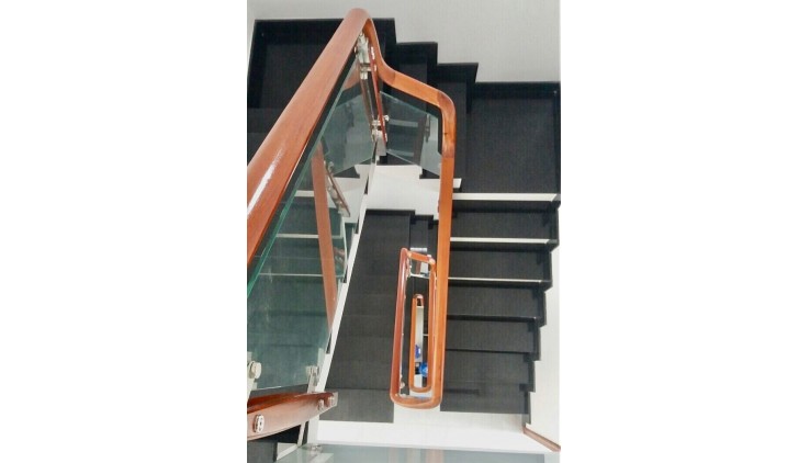 HXH cạnh Tỉnh Lộ 10 Bình Tân 48m2 4 tầng mới chỉ 5 tỷ xíu.