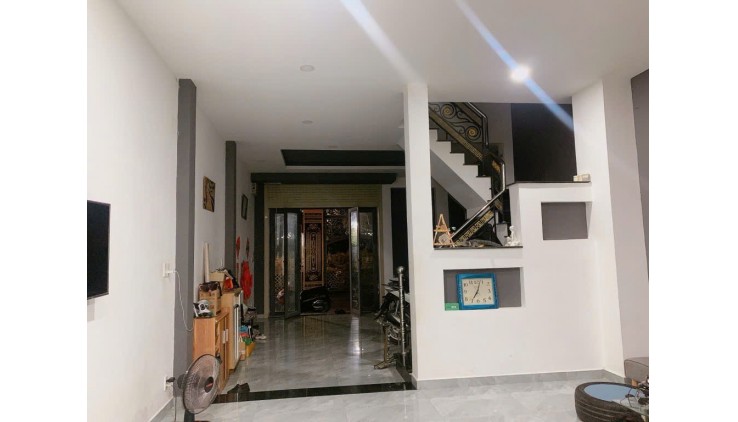 CHỦ GẤP BÁN - HẺM 6M AN PHÚ ĐÔNG - 3 TẦNG, NGANG 5M HIẾM - NHÀ MỚI ĐẸP VÀO Ở NGAY - NHỈNH 4 TỶ.