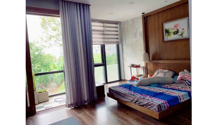 Bán Biệt Thự KDC Conic Nguyễn Văn Linh , 3 lầu ,120m2 chỉ 11 tỷ
