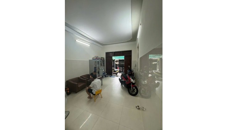 BÁN GẤP NHÀ HẺM XE HƠI, CĂN GÓC 2 MẶT TIỀN, PHƯỜNG TRƯỜNG THỌ, THỦ ĐỨC CHỈ 7,9 TỶ