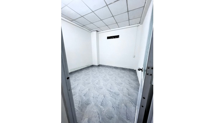 Cho thuê nhà 1T1L 220m2 3pn đường 30 Linh Đông