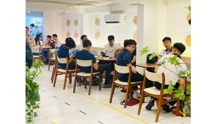 CẦN SANG NHƯỢNG NHÀ HÀNG + QUÁN CAFE  khu vực Tân Bình (khu văn phòng đông đúc), Hồ Chí Minh