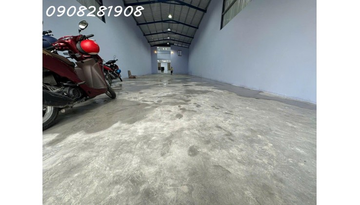 Cho thuê nhà xưởng mặt tiền đường Lê văn Khương Hóc Môn HCM