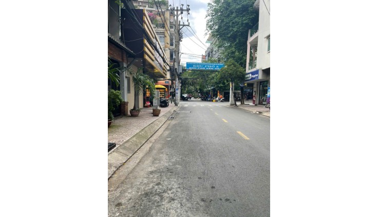 CHO THUÊ NHÀ MẶT TIỀN – 97 CA VĂN THỈNH, PHƯỜNG 11, QUẬN TÂN BÌNH, HCM