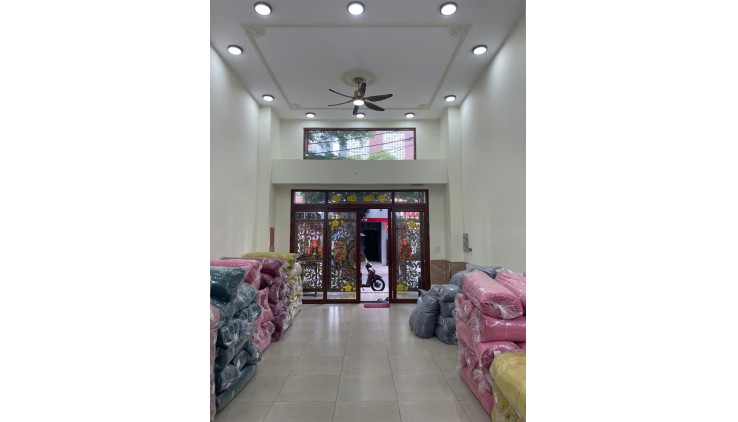CHO THUÊ NHÀ MẶT TIỀN – 97 CA VĂN THỈNH, PHƯỜNG 11, QUẬN TÂN BÌNH, HCM